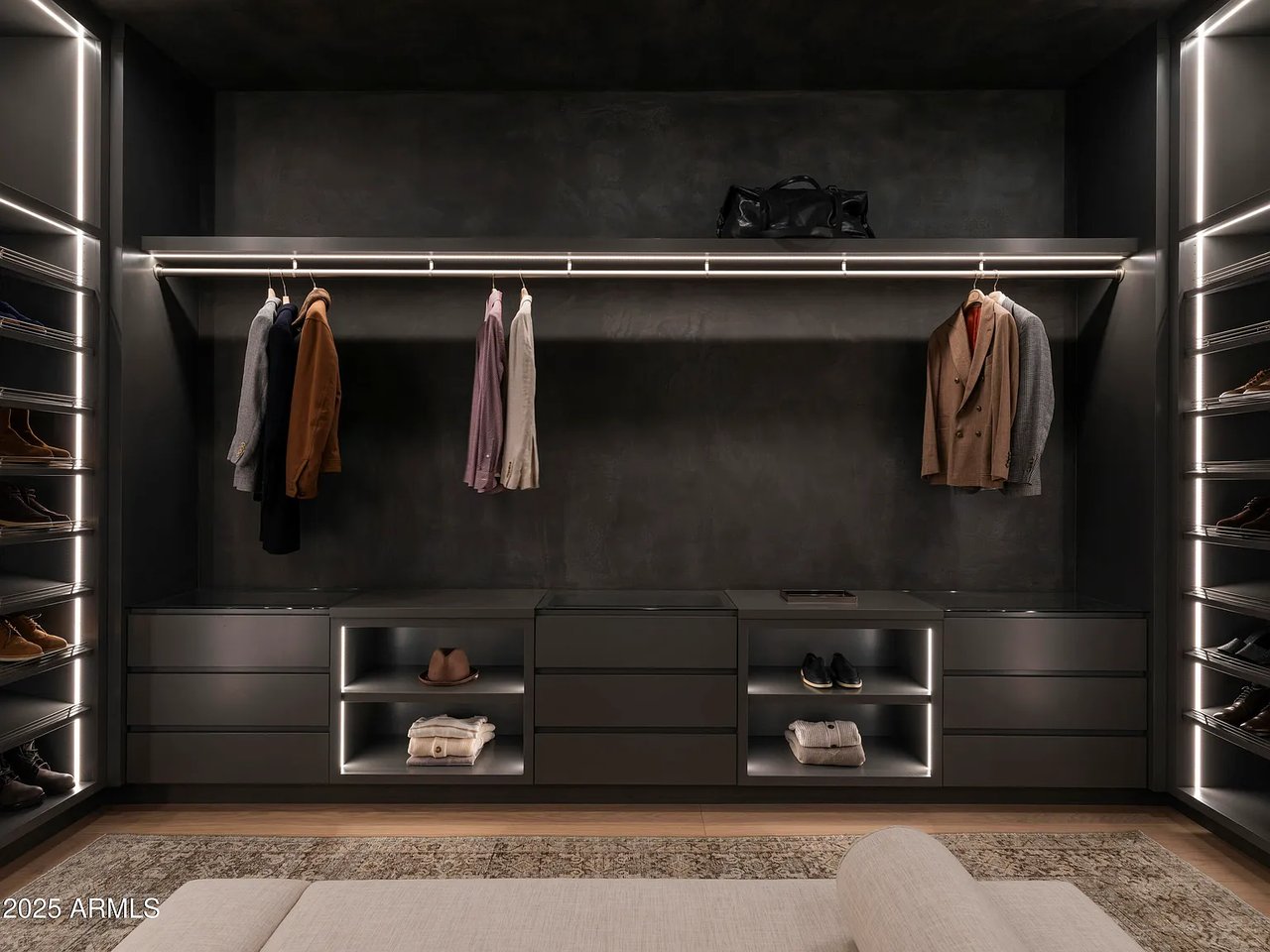 4510 E Maderos Del Cuenta Drive