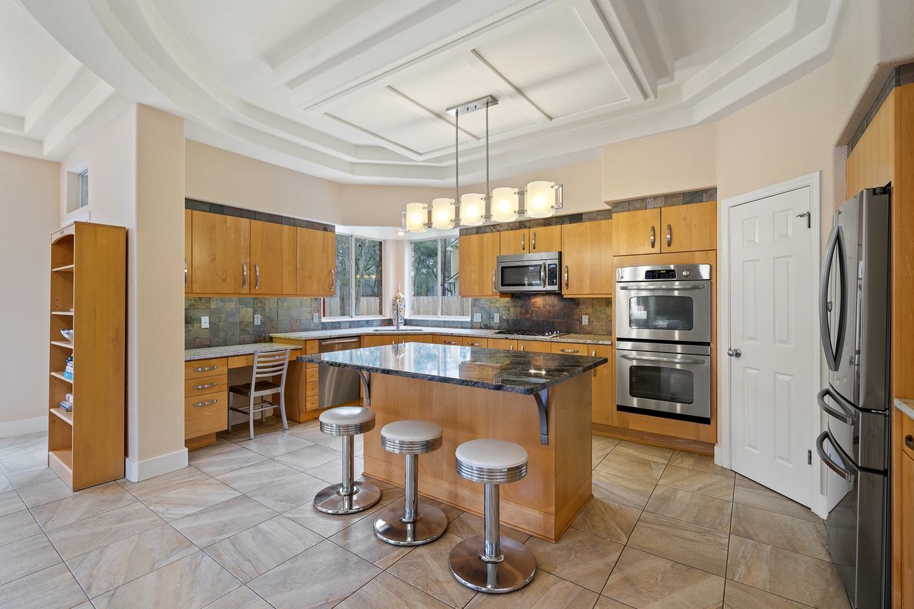 3813 McNeil Dr