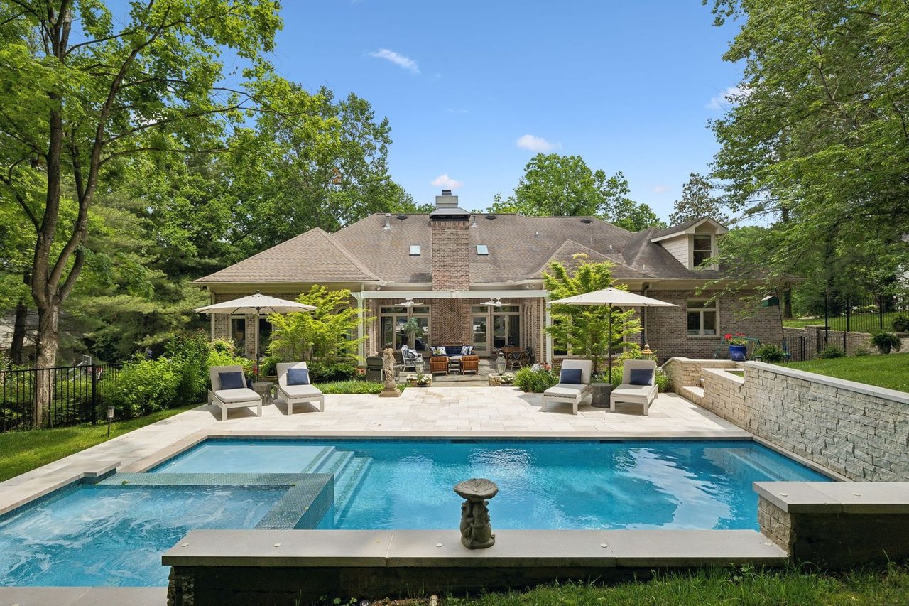 915 Calloway Dr