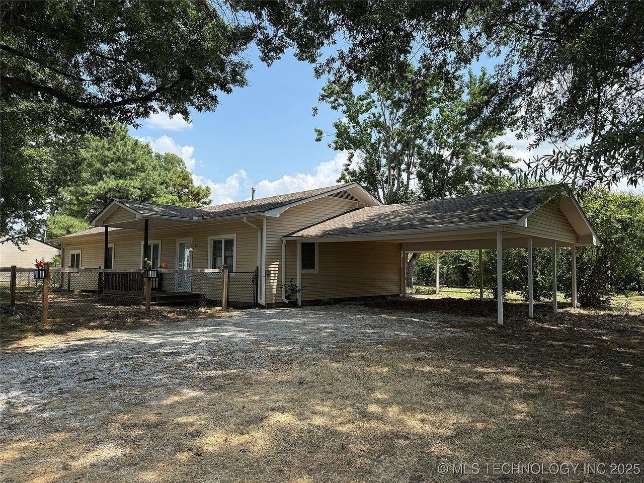116 SW 5th St