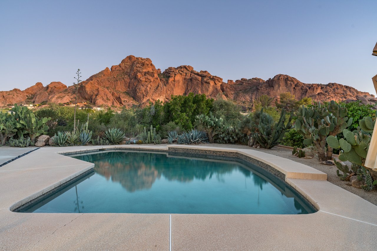 A Quiet Acre of Paradise