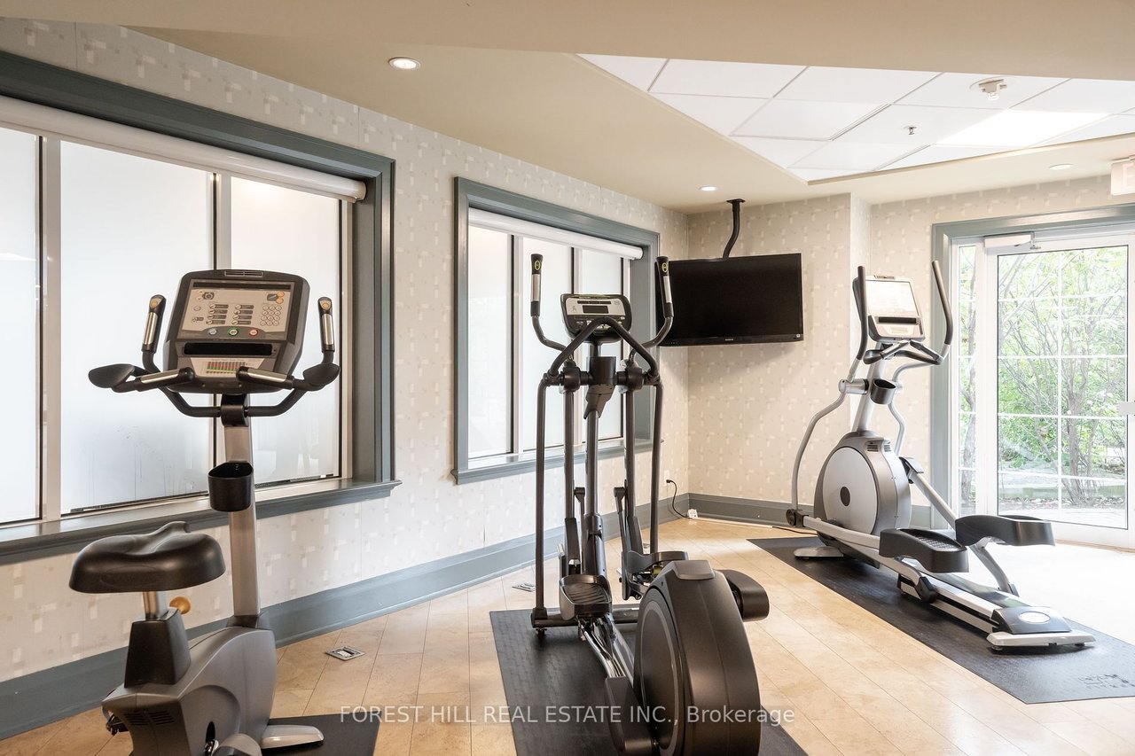 LIVING IN ARIA PENTHOUSES