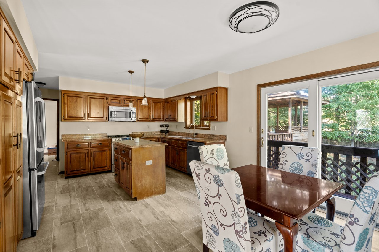 5 High Point Ct