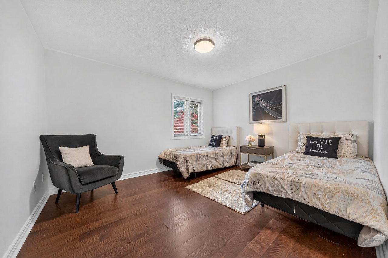 785 Quantra Crescent