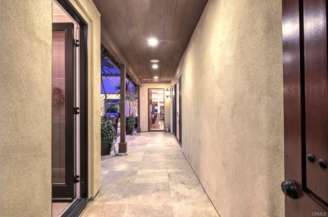 11 Vaquero Road