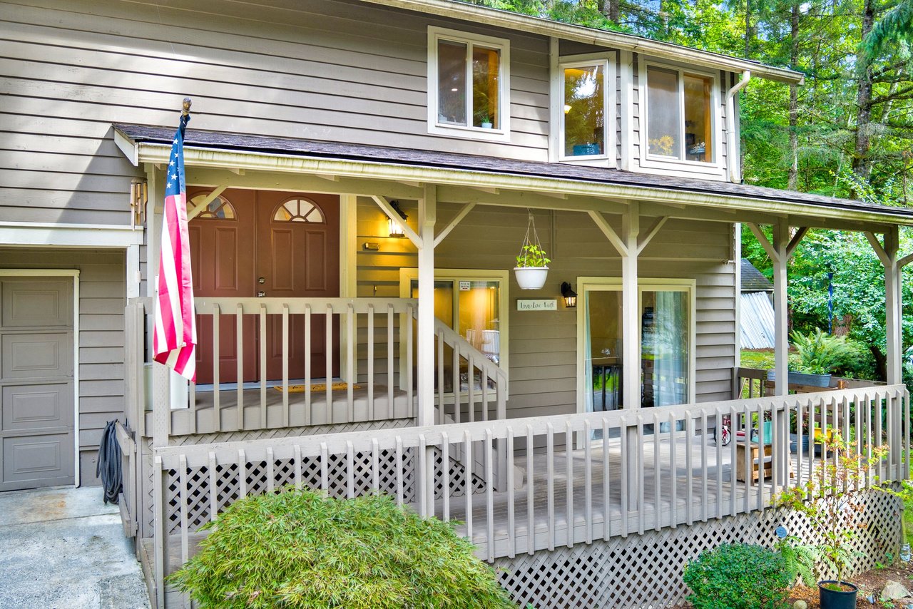 	12831 184th Dr SE, Snohomish, WA 98290