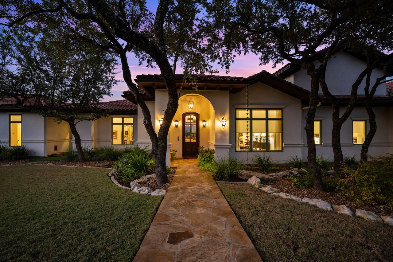 24209 Scenic Loop Rd
