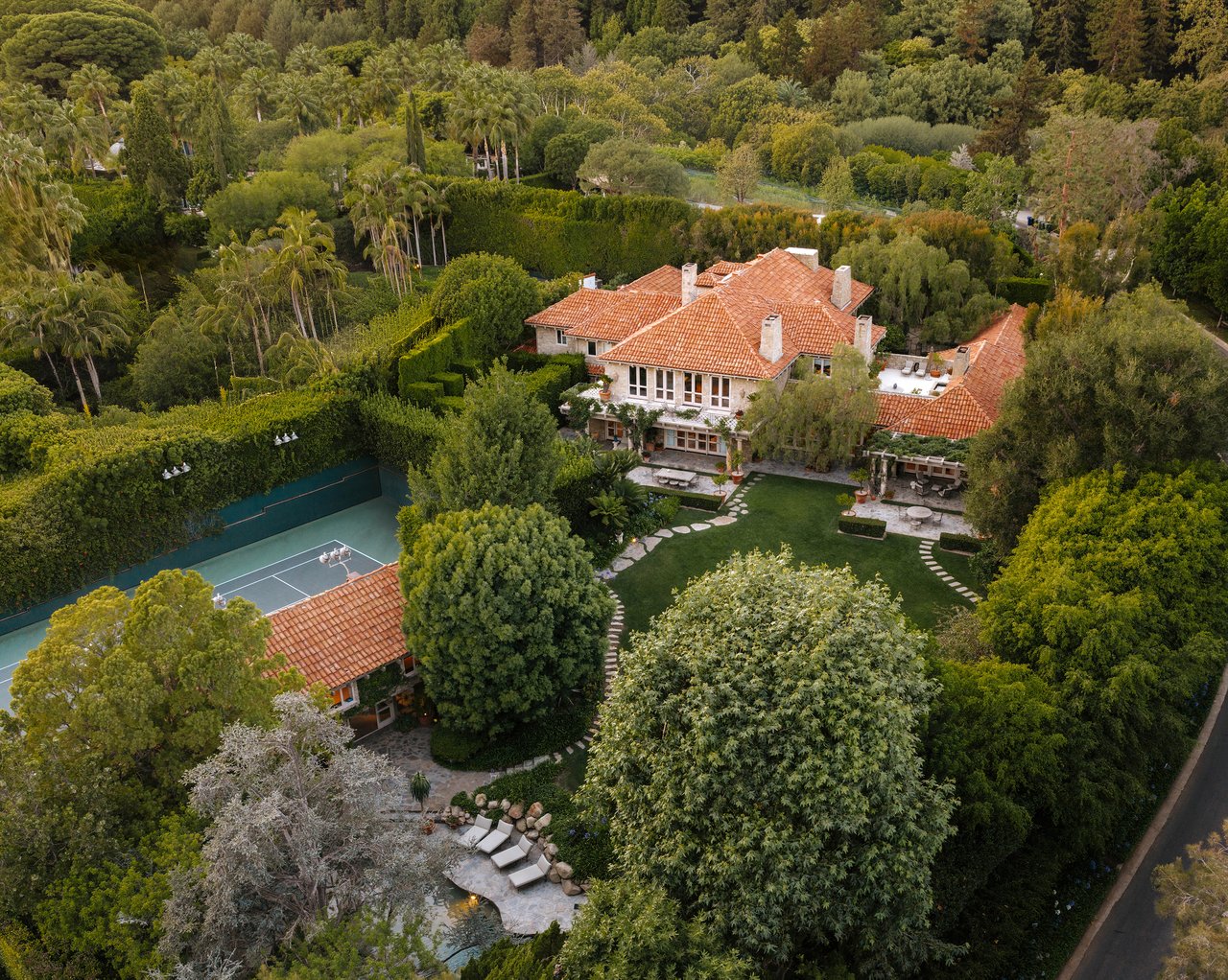 423 N Faring Rd, Bel Air 