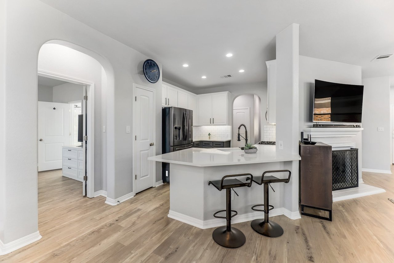 941 Hyde Park Dr, Round Rock, Texas 78665
