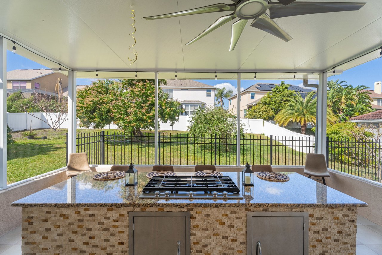 619 Largovista Dr