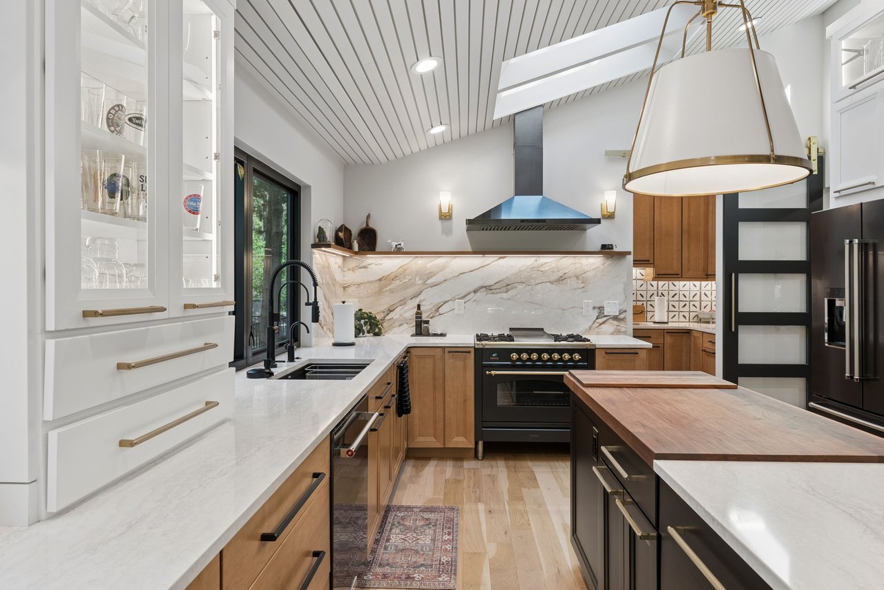2110 Craig Drive