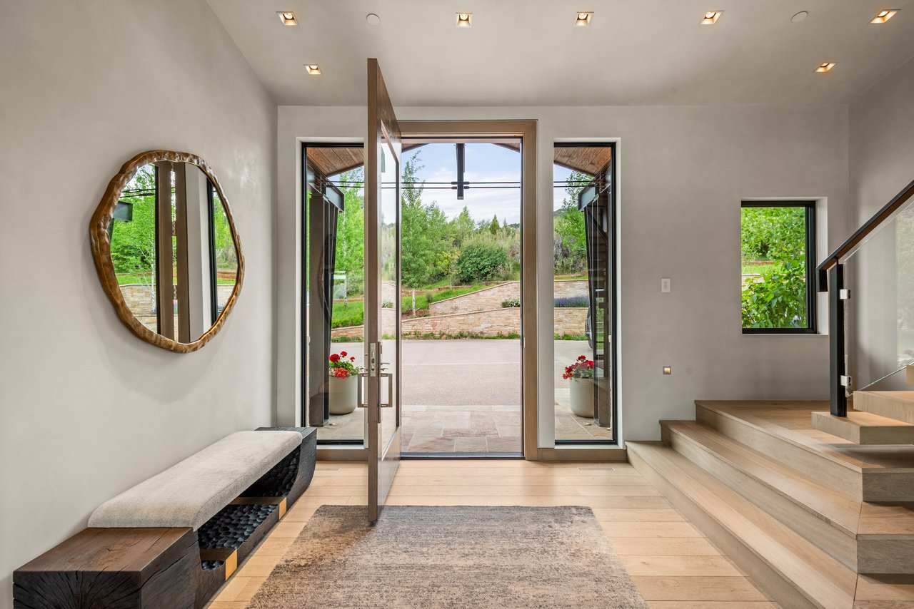 31 E Bourg Trail