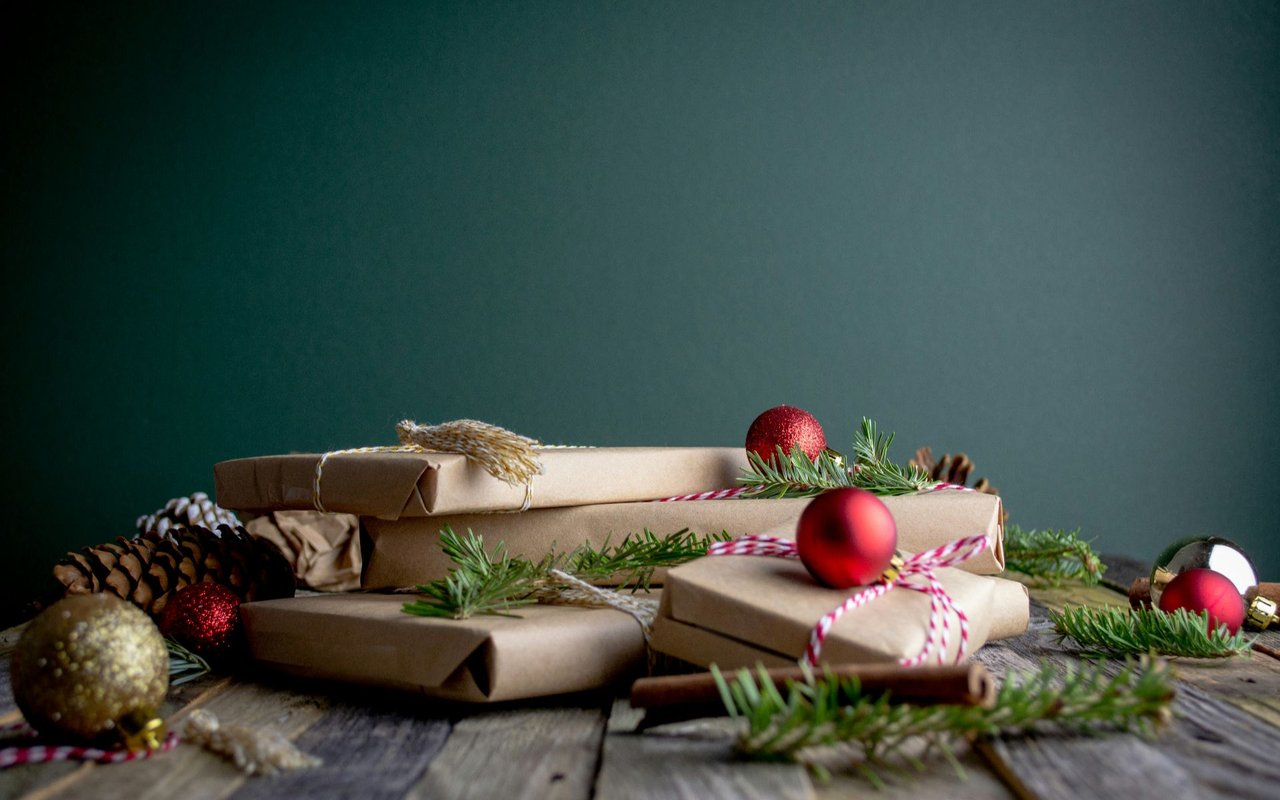 William Means Families Celebrate The Holidays