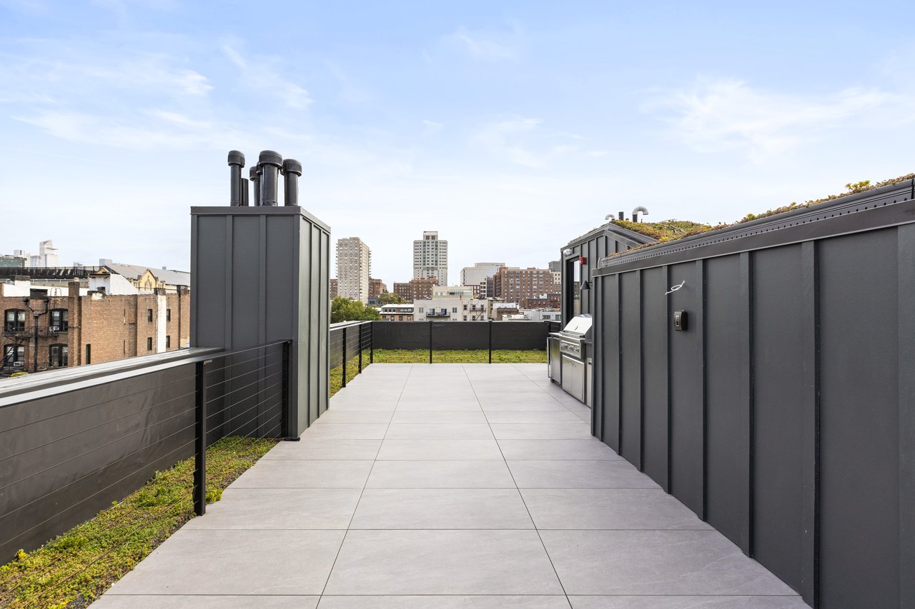 225 Park Avenue, Hoboken