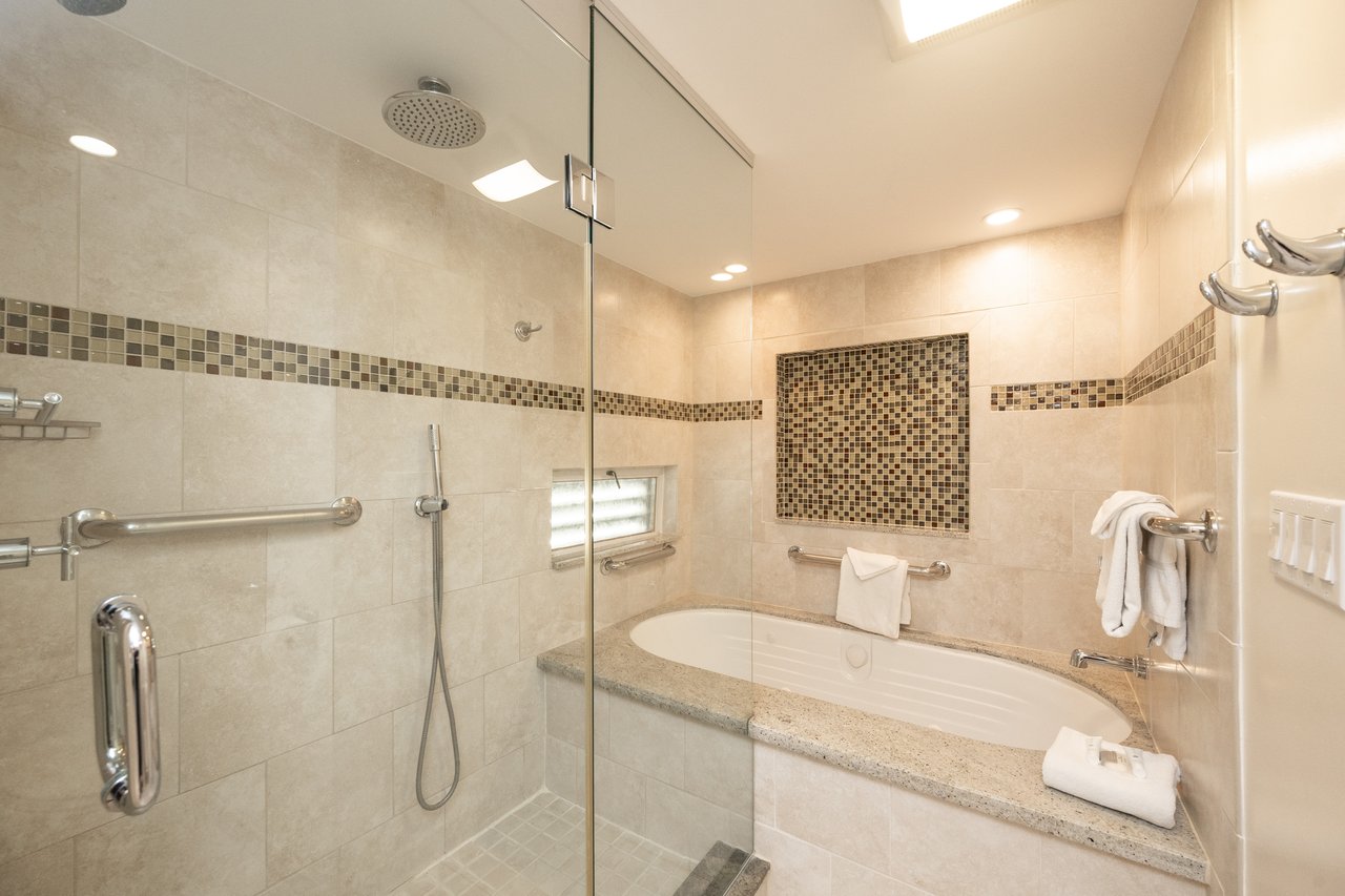 617 Front ST C41 Week 50