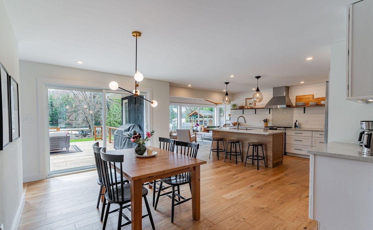 1186 Peninsula Drive