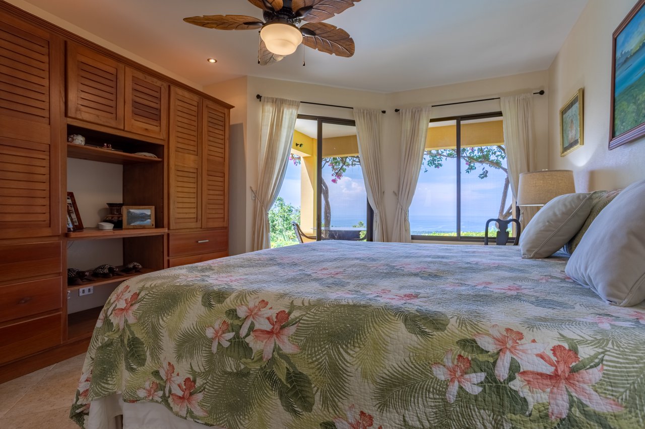 Private Luxury Villa with Whale Tail Ocean View Close to Downtown Uvita