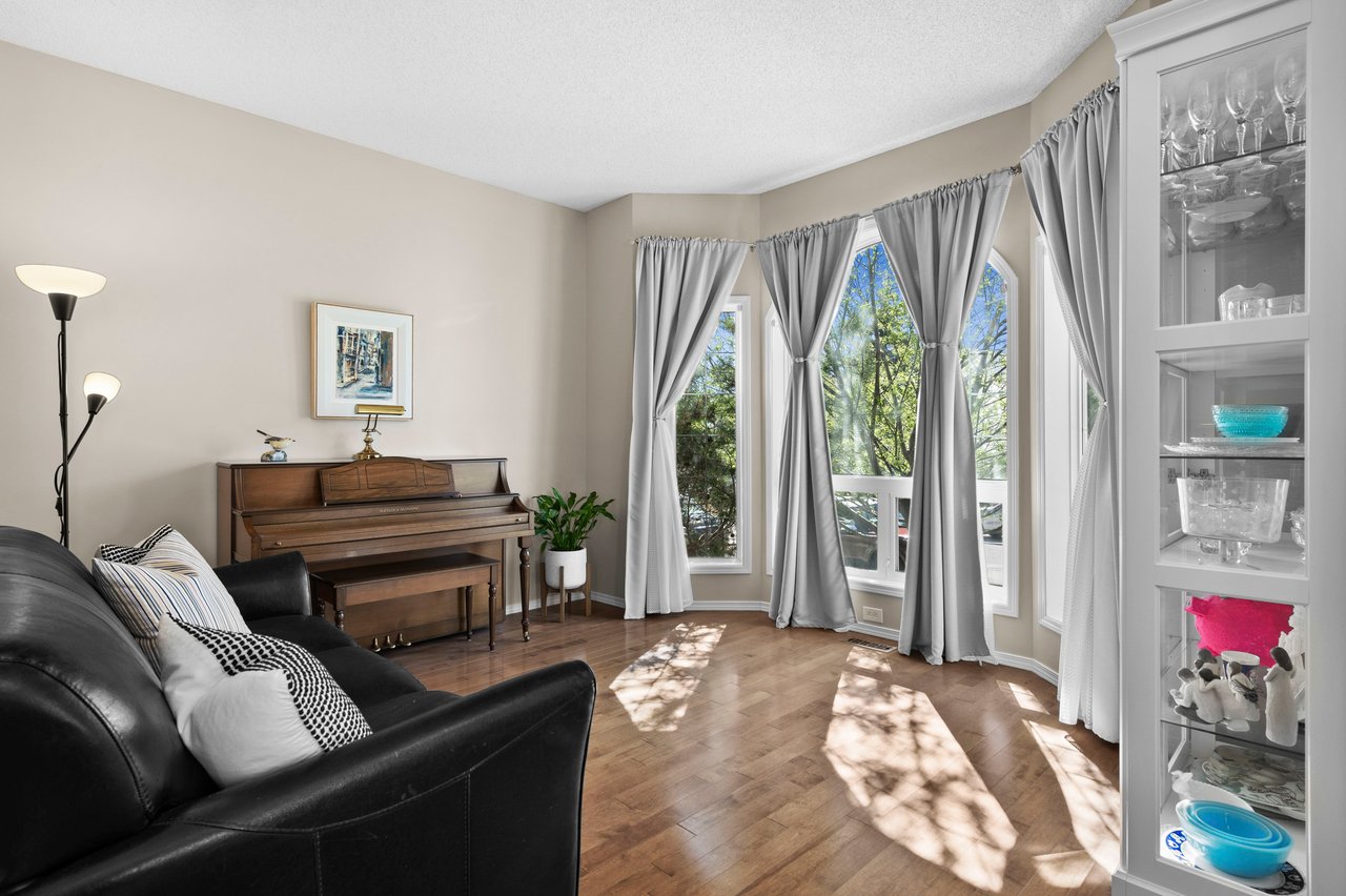 36 Hidden Hills Road NW
