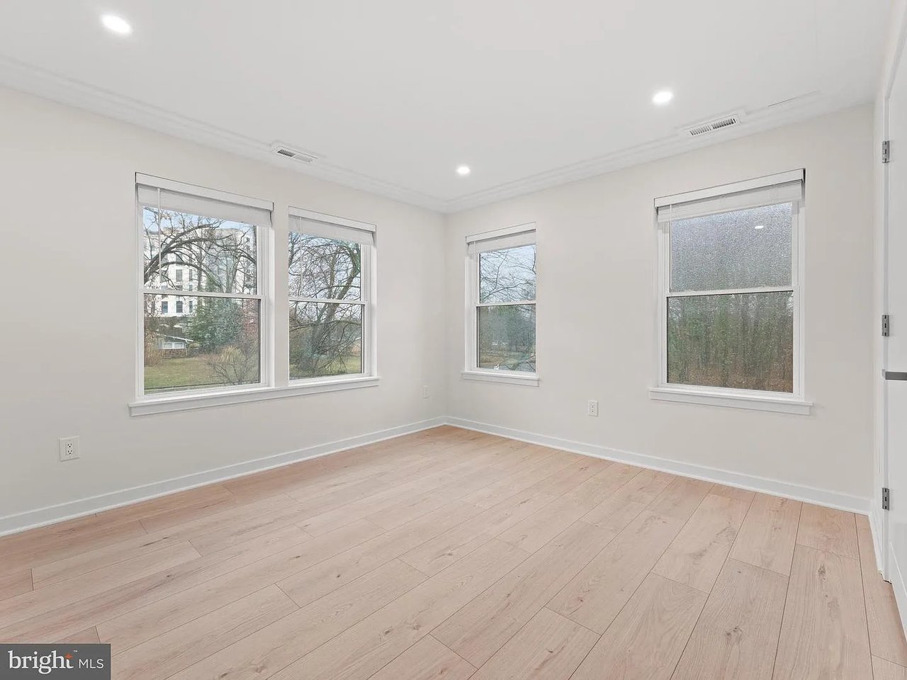 306 Cherry Hill Blvd