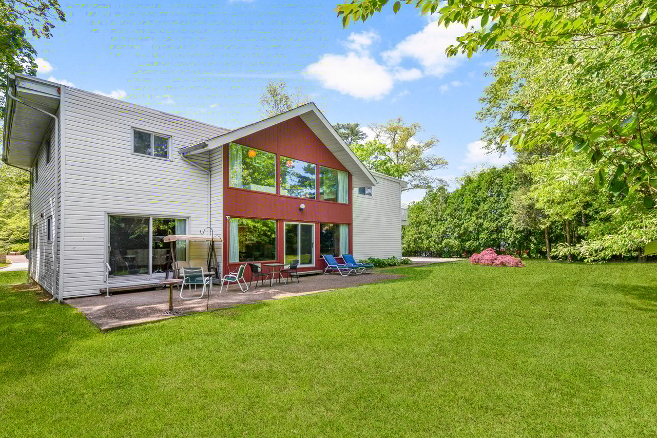 161 Morris Lane S