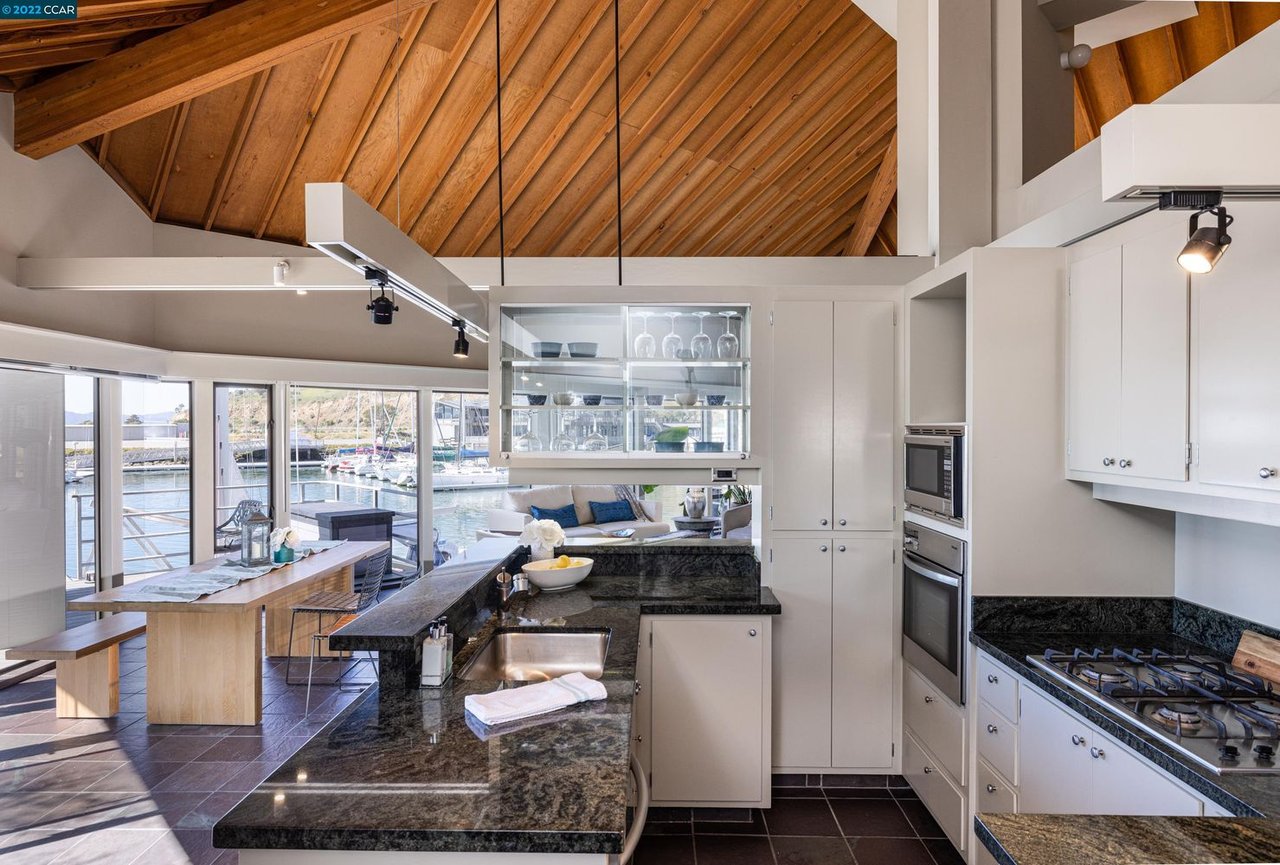 1315 Sanderling Island