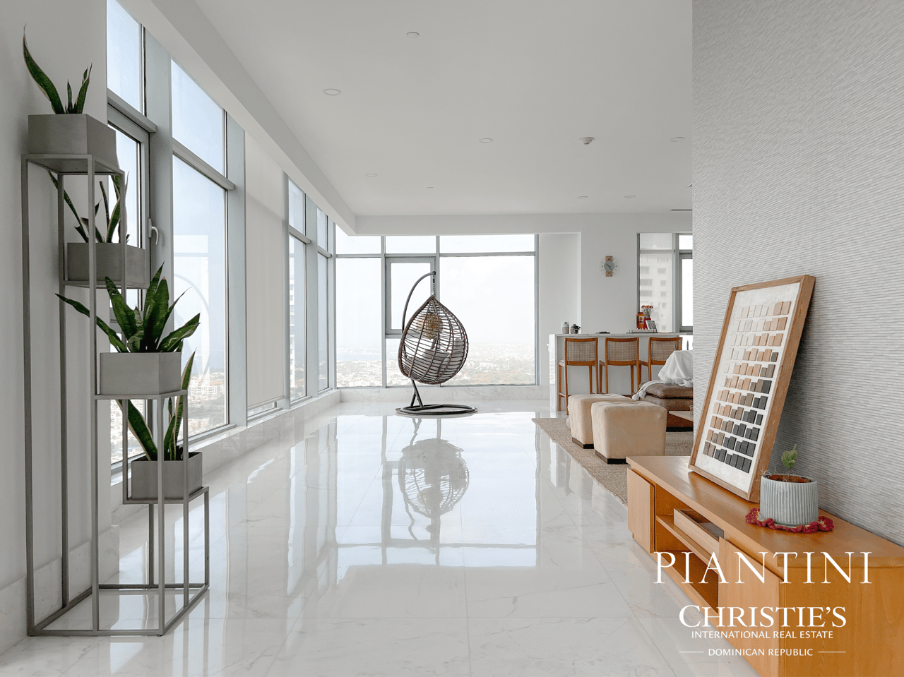 Seurat Luxury Condo