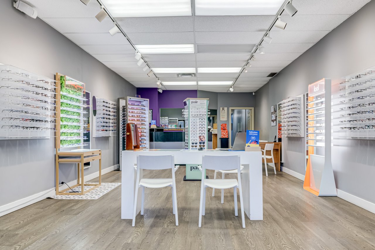 Commercial Property On Bloor St W - The Kingsway 