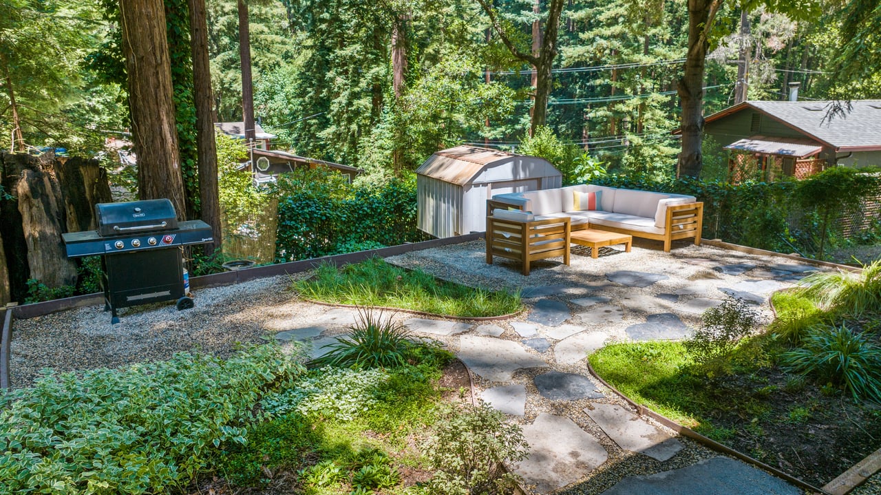 620 Knoll Way, Felton