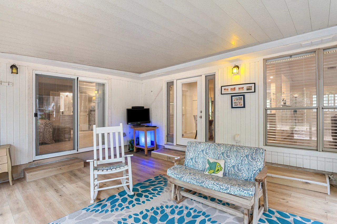 1709 Crested Butte Dr - Westlake Hills Single-Story Legacy Estate on Half-Acre