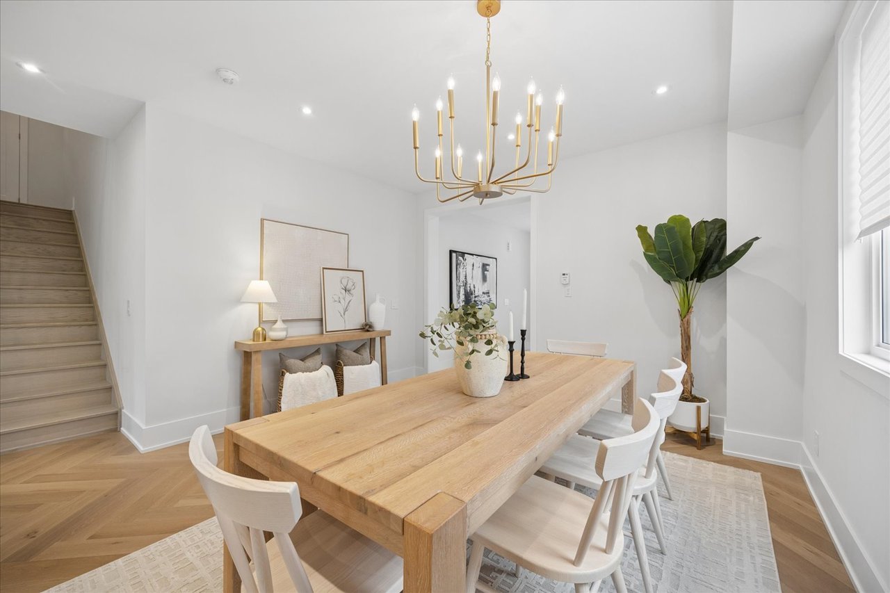 211 Busato Drive, Stouffville