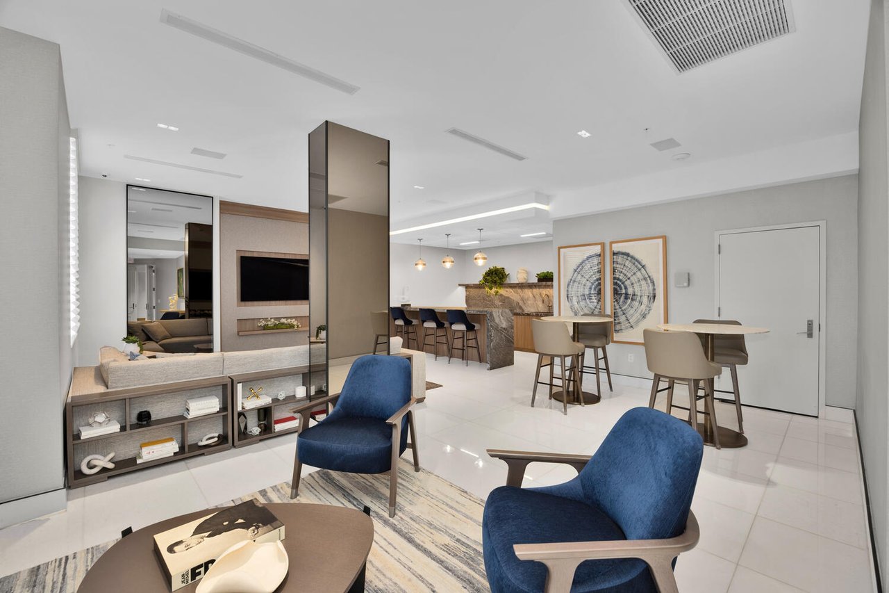 Spacious Rental in Brickell Key