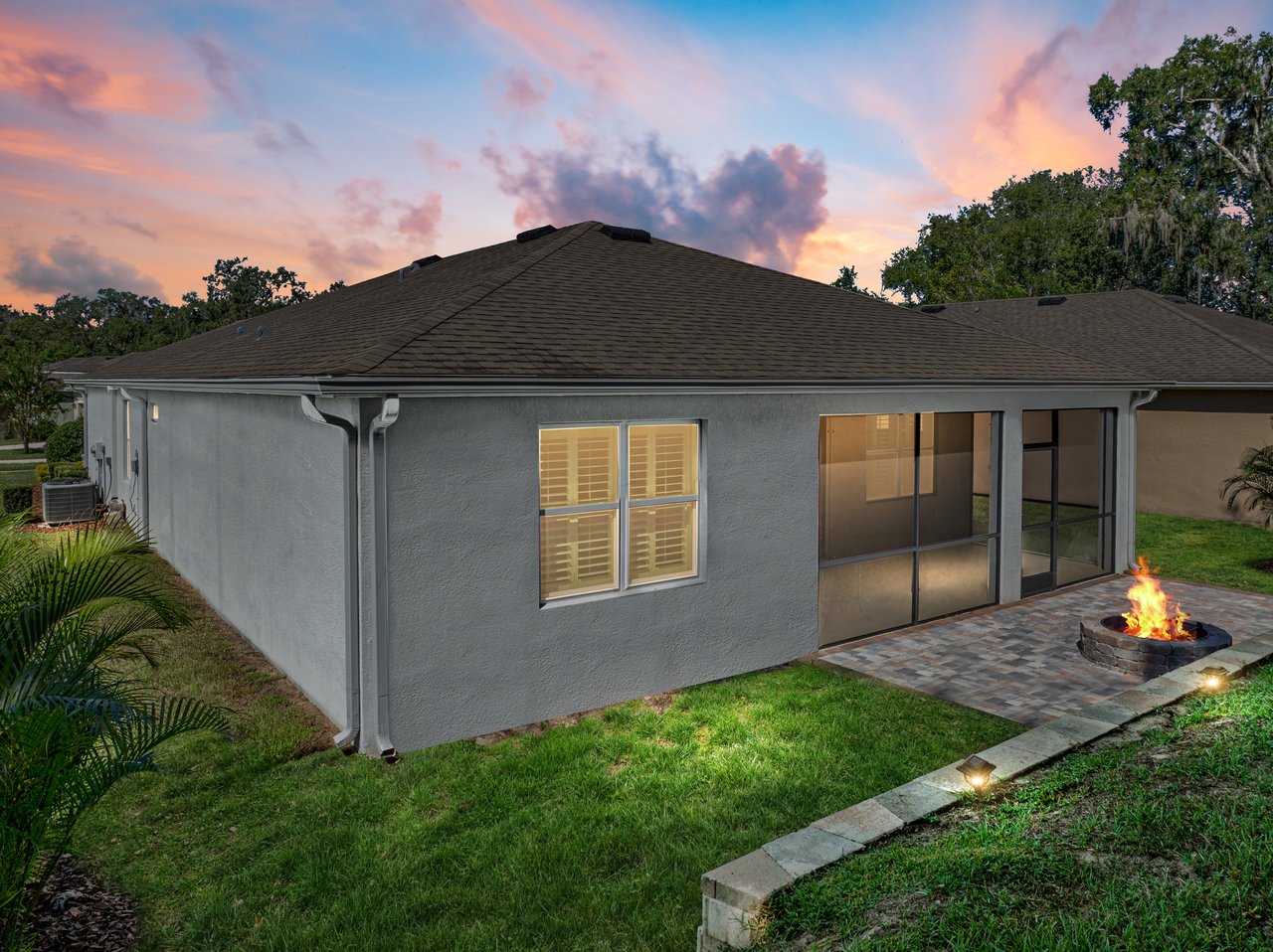 12717 EASTPOINTE DR