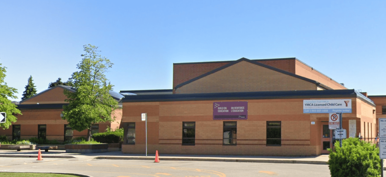 Champlain Trail Public School