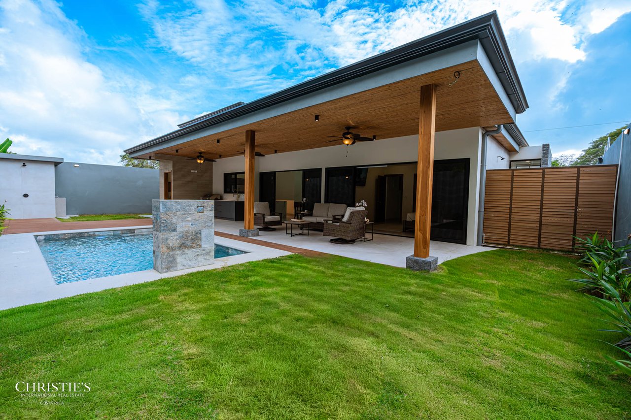 Tropical Modern Villa — New Construction 2025