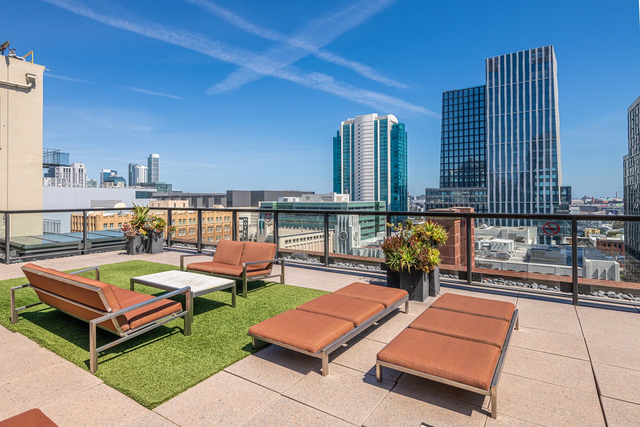 2 Mint Plaza #602