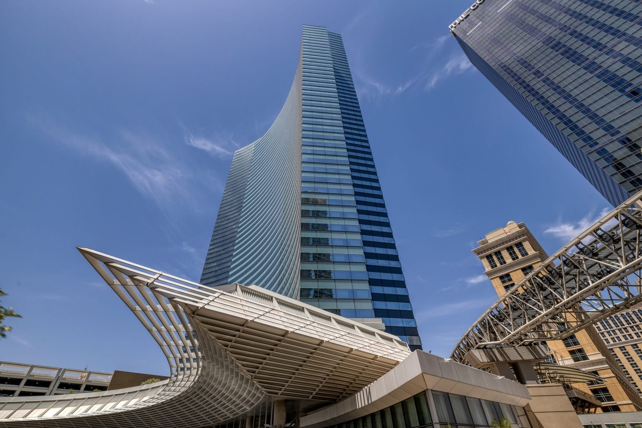 Vdara