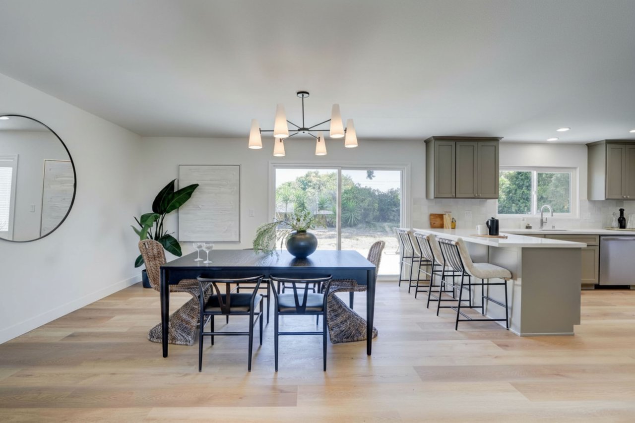 476 Jeanne Ct