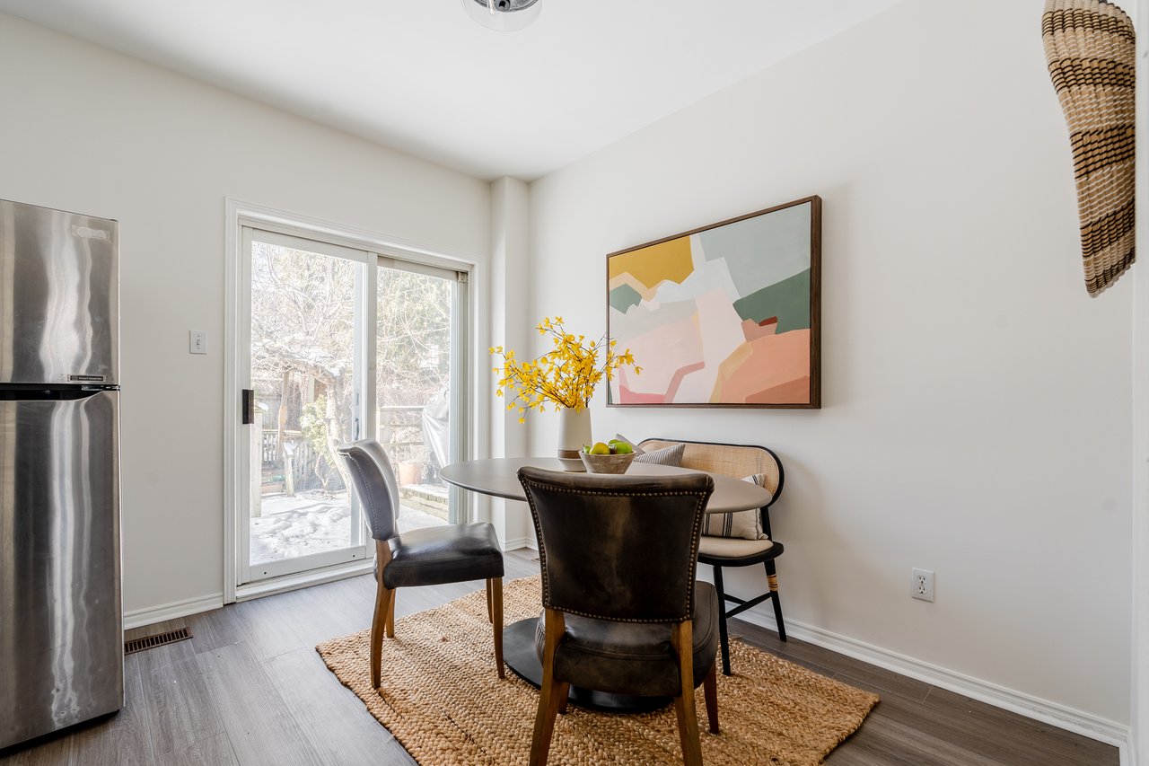 84 Glenside Ave