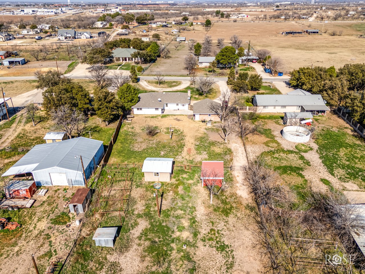 2733 Janie Ln