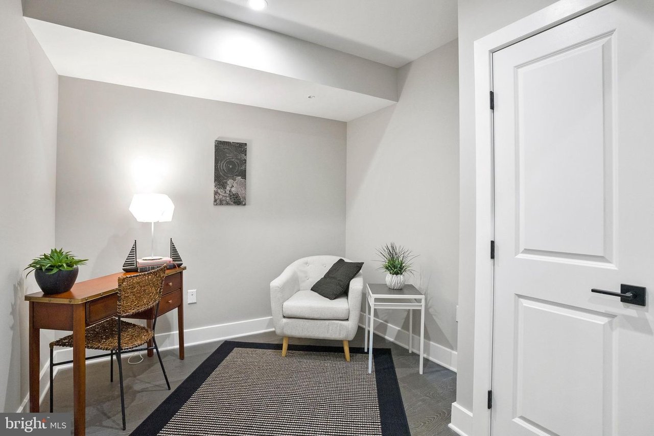 3559 10th St NW, Unit 1