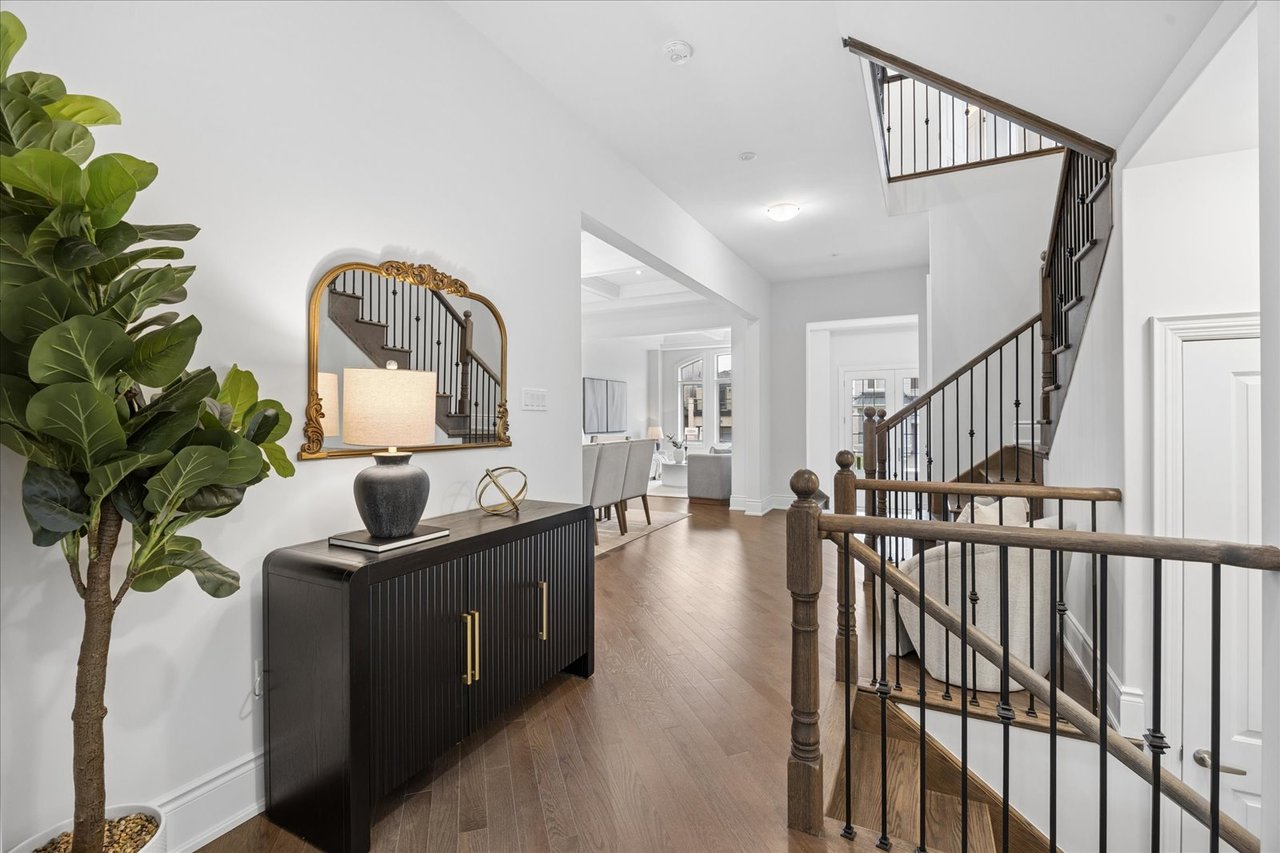 72 Silk Twist Drive, East Gwillimbury