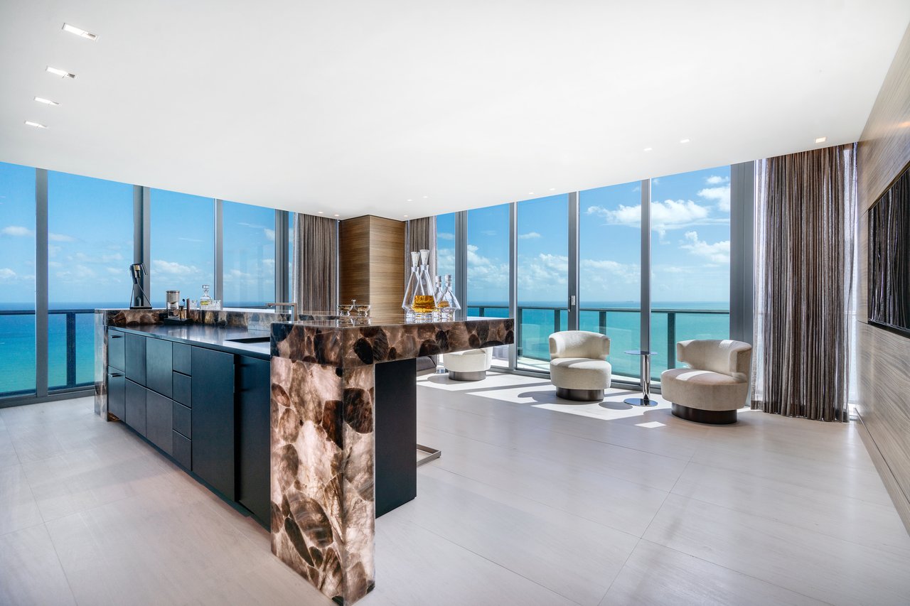 Regalia Penthouse
