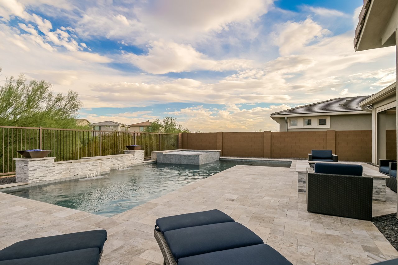 22011 North 34th Way