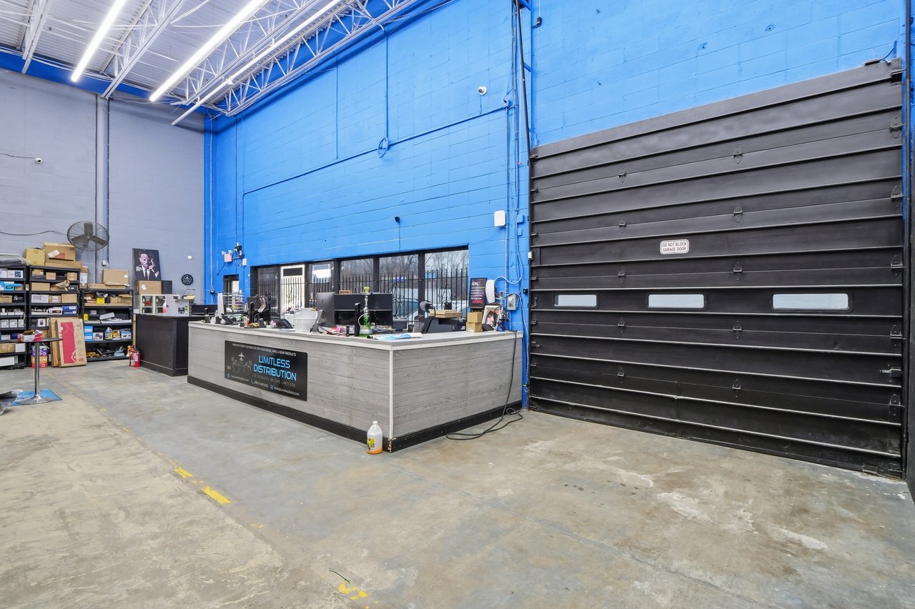 Cannabis-Approved Industrial Opportunity | 10,000 SF