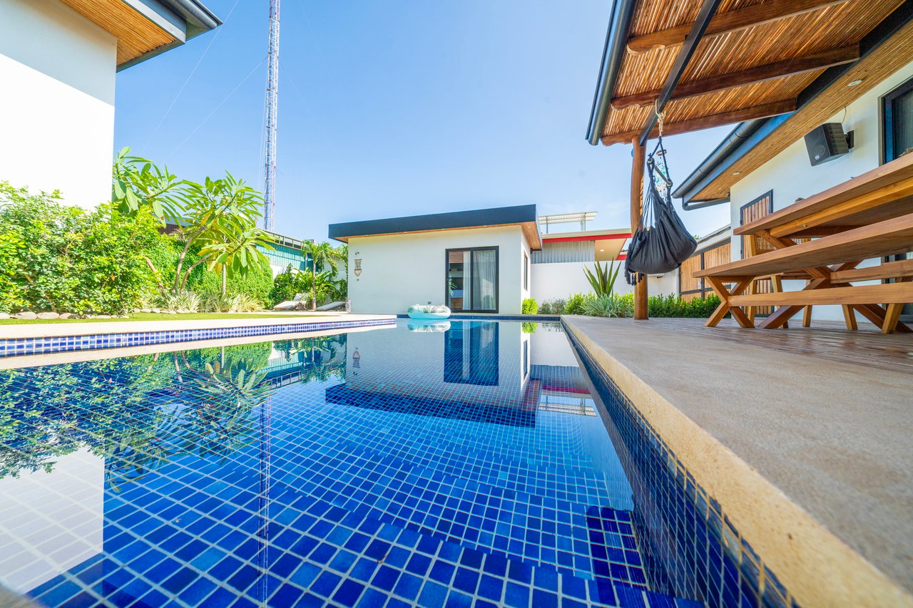 Calle Uno 3 | Modern Tropical Home with Private Pool and Guest Casita in Tamarindo