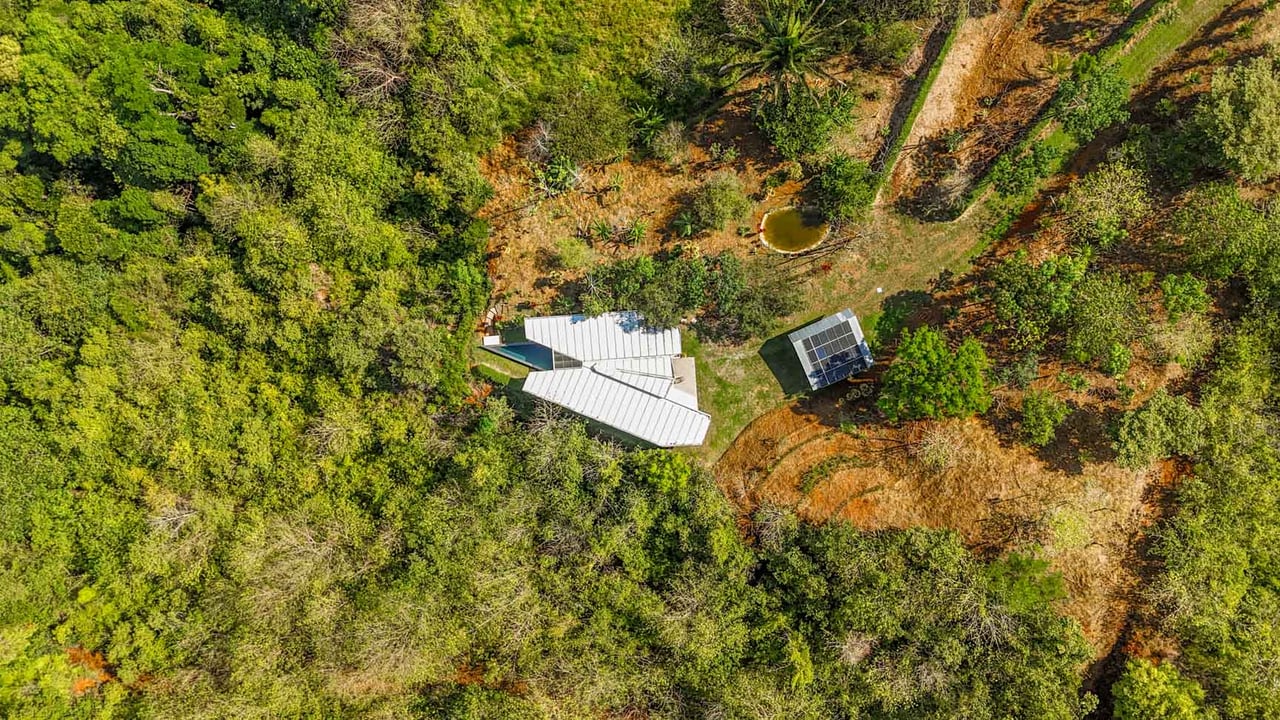32-Acre Self-Sustainable Off-Grid Farm Near Ojochal with House, Solar Power & River