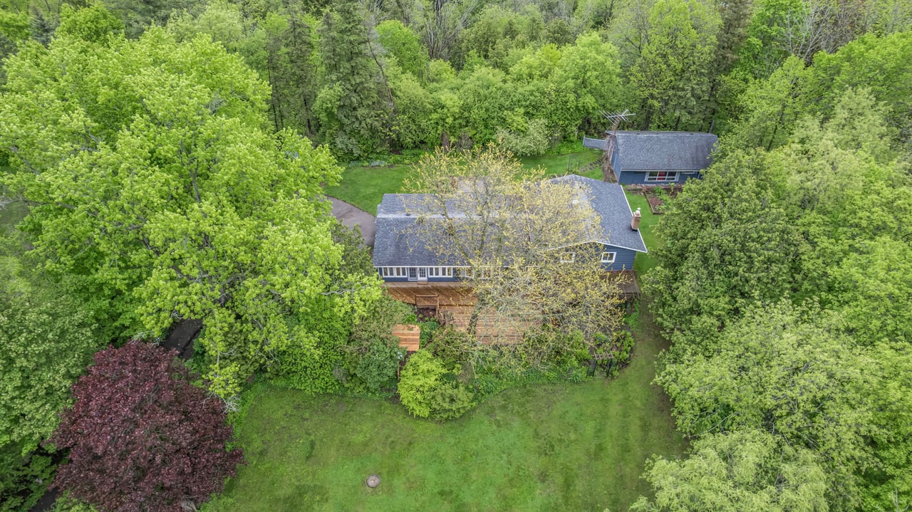 55 Old Church Road, King