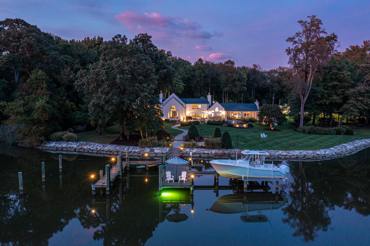 1524 Cedar Lane Farm RD