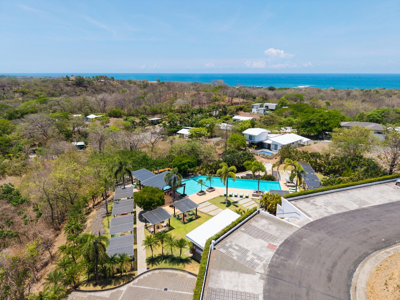 Casa Hijau | Modern Ocean-View Surf Home in Marbella