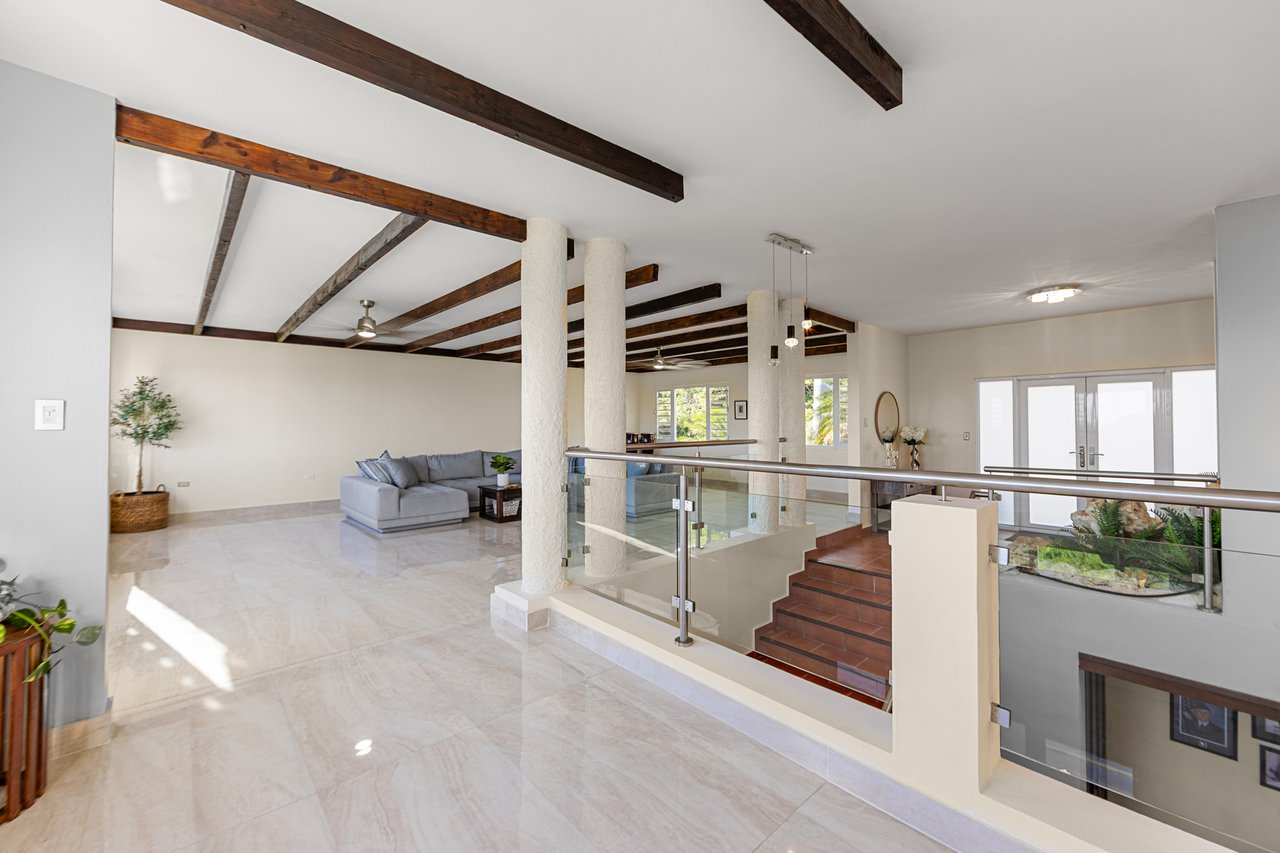 PR-132 #5 URB. MANSIONES DEL SUR